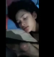 Pinay Gusto Tumikim ng Tamod sa BF